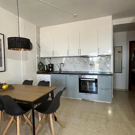 Capuchinos, San Juan De Capistrano * Nerja